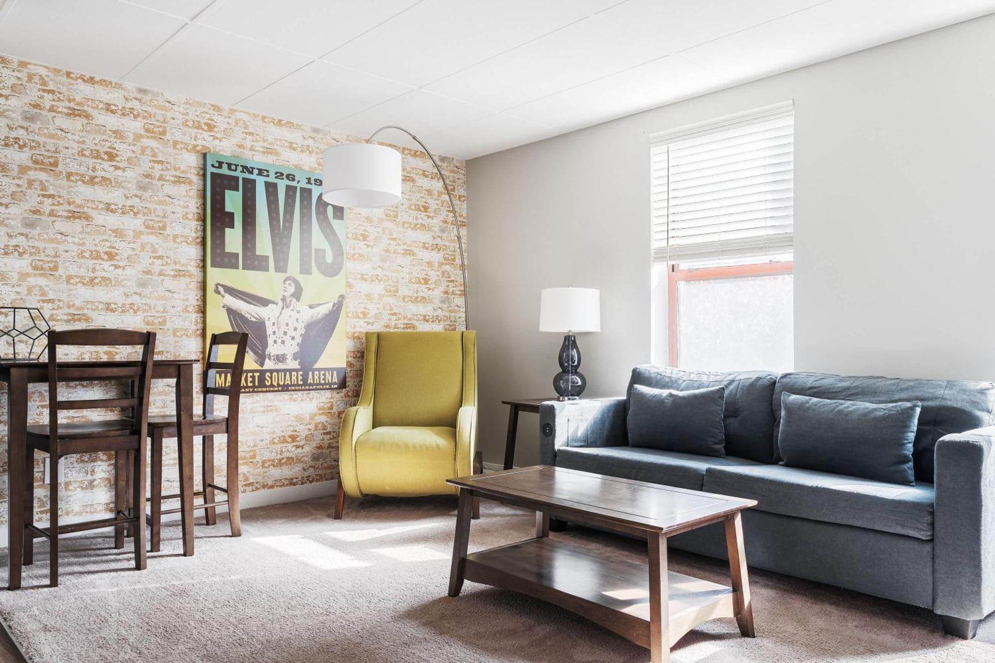 Modern Mass Ave 1Br Apartment With Kitchen Indianapolis Bagian luar foto