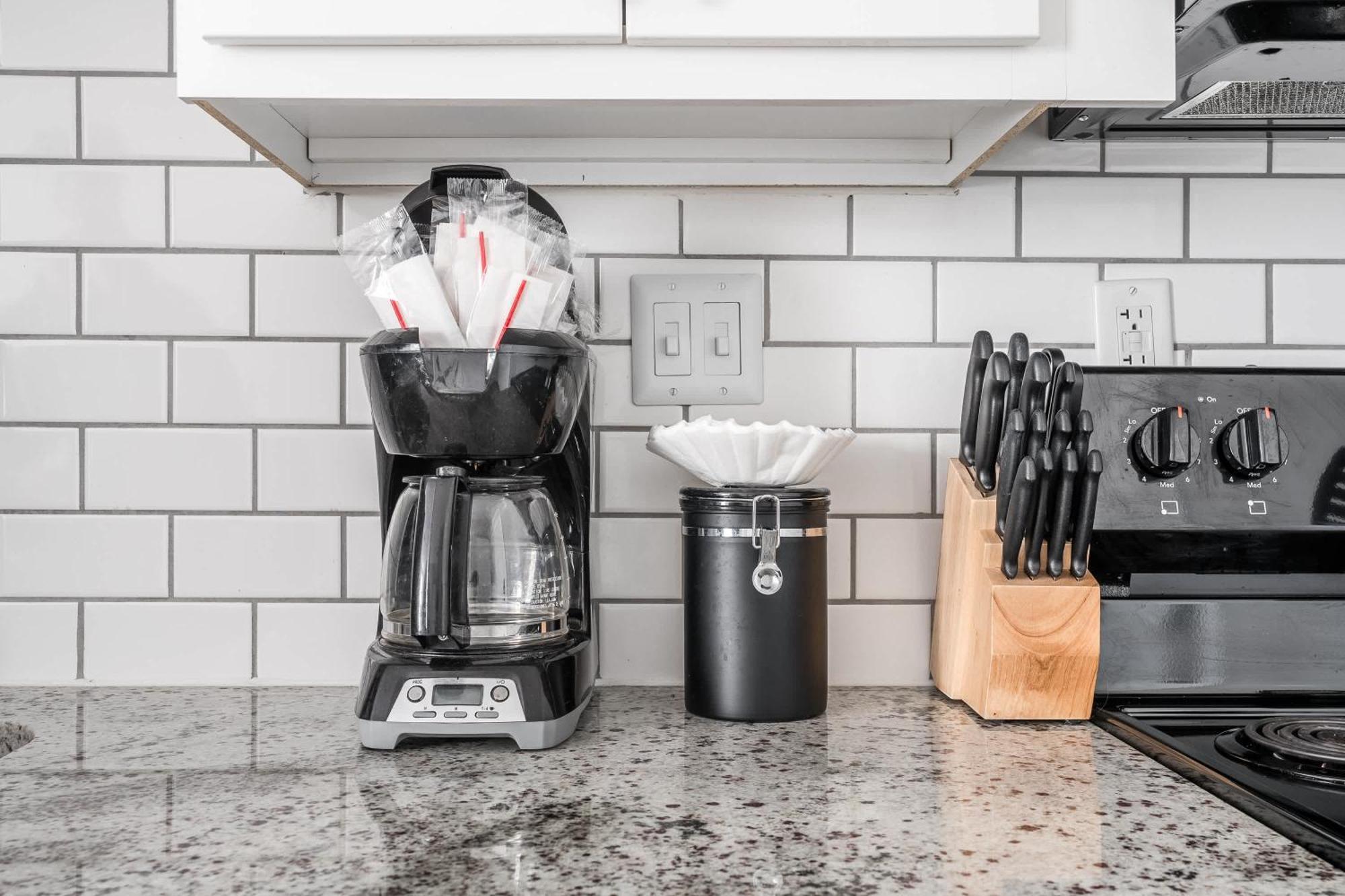 Modern Mass Ave 1Br Apartment With Kitchen Indianapolis Bagian luar foto