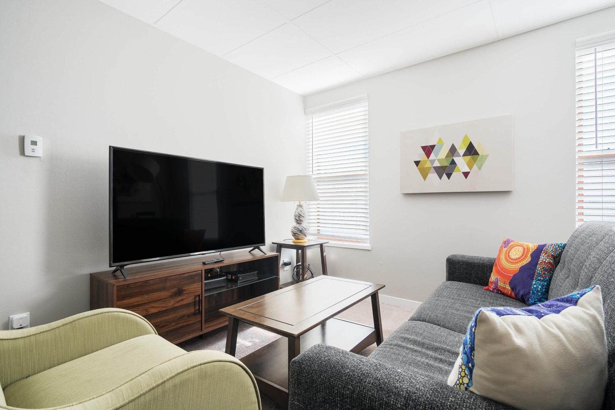 Modern Mass Ave 1Br Apartment With Kitchen Indianapolis Bagian luar foto